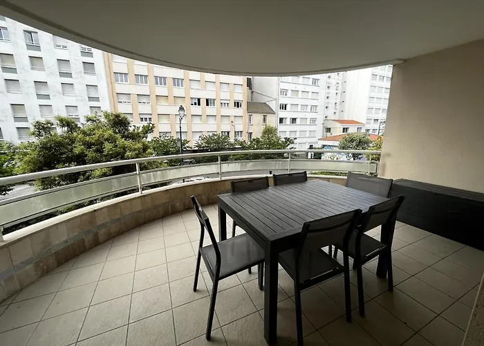 公寓 3 Pieces A 100m De La Avec Grande Terrasse Et Wifi - - Fr-1-197-537